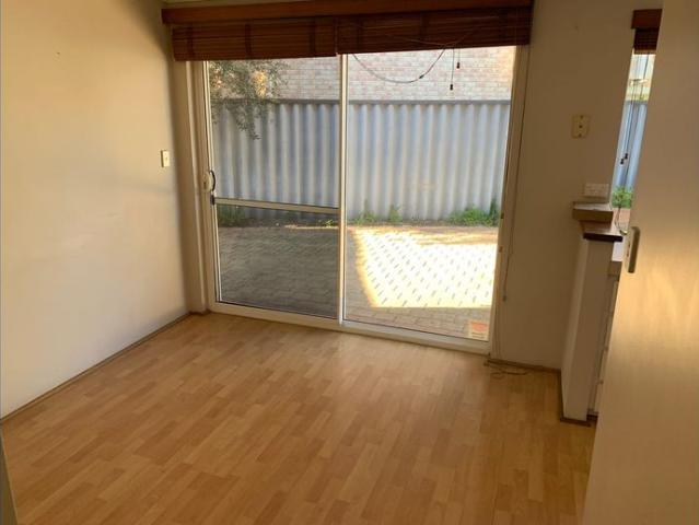 Townhouse for rent in Maylands, City of Bayswater