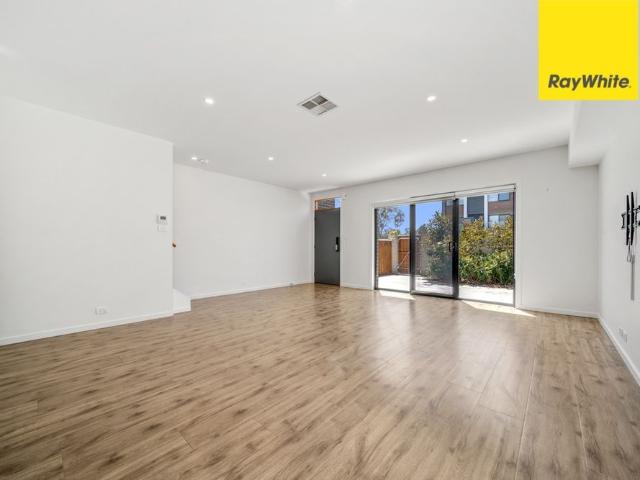 Townhouse for rent in Lawson, Australian Capital Territory