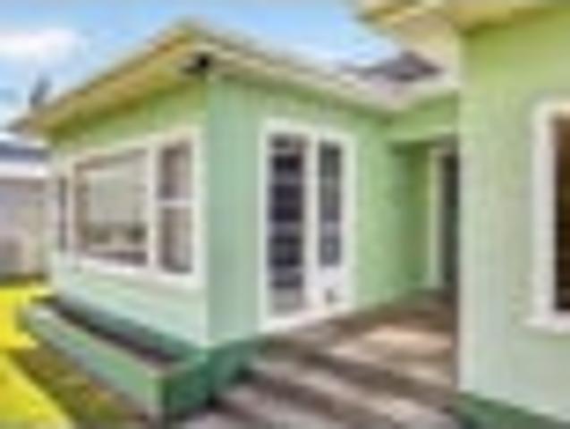 House for sale in College Estate, Whanganui