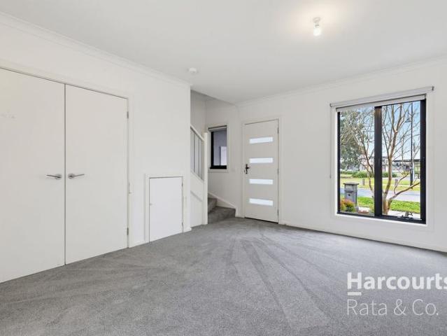 Townhouse for rent in Camerons Creek, Victoria