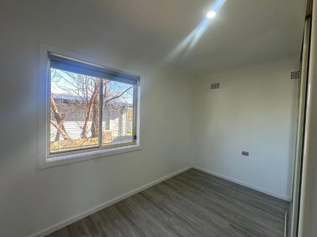 Apartment for rent in Canley Heights