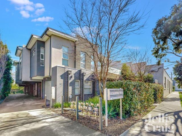 Townhouse for rent in Camerons Creek, Victoria