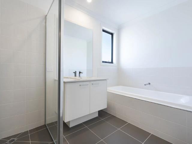 Townhouse for rent in Camerons Creek, Victoria