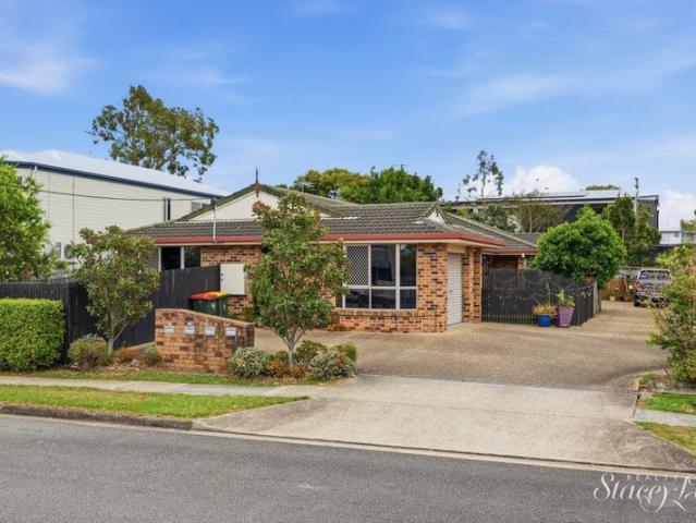 Townhouse for sale in Morningside, Greater Brisbane