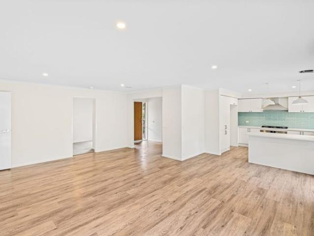 House for rent in Riddells Creek, Victoria
