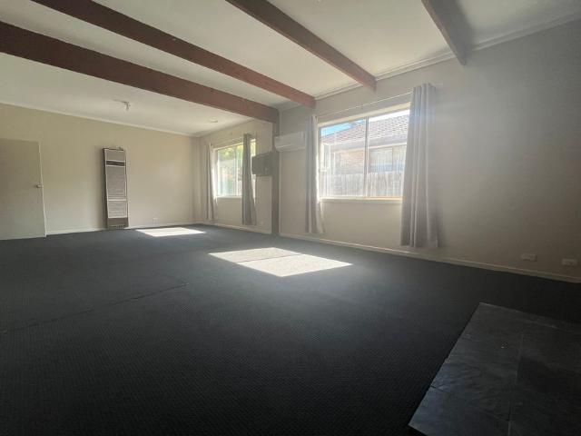 House for rent in St Albans, Melbourne