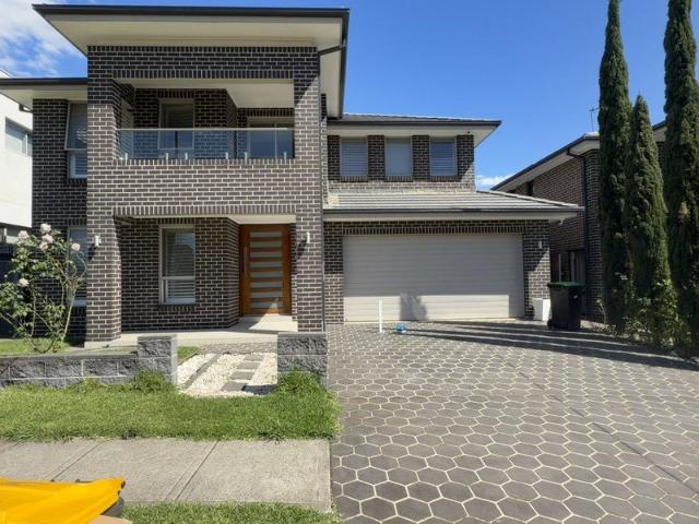 House for rent in Kellyville Ridge, Sydney