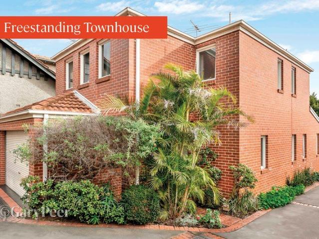 Townhouse for sale in Camerons Creek, Victoria