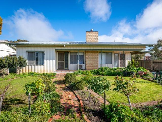 House for sale in Broughton, Victoria