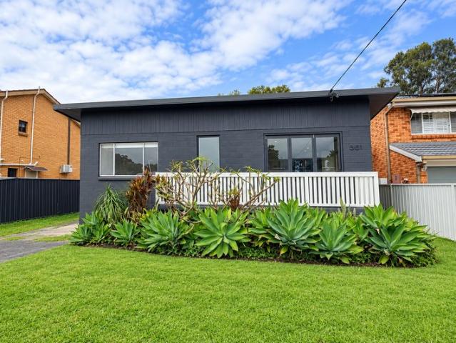 House for rent in Berkeley Vale, Gosford