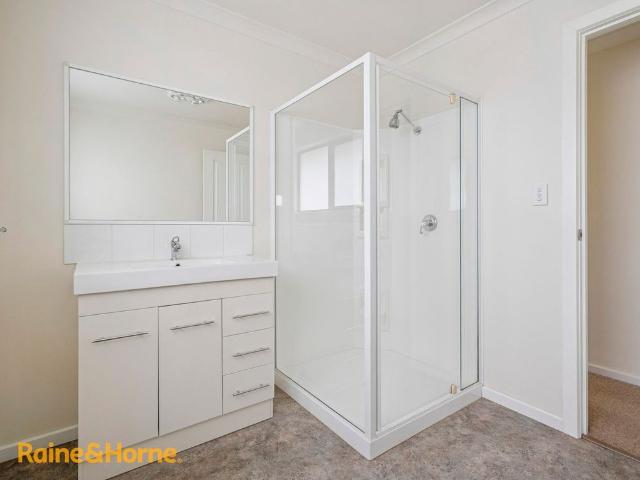 Townhouse for rent in Hobart, Tasmania