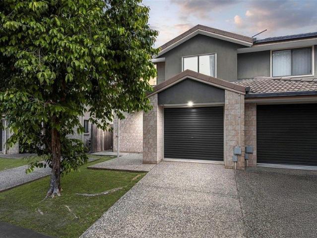 Townhouse for rent in Toombul, Queensland
