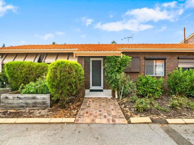 House for sale in Parklands, Western Australia