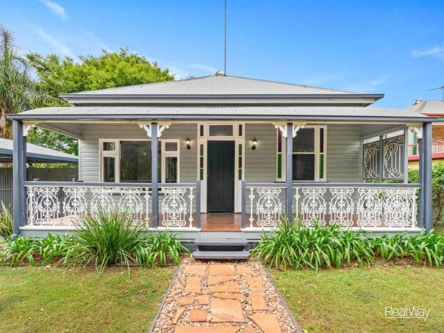 House for sale in Rangeville, Toowoomba