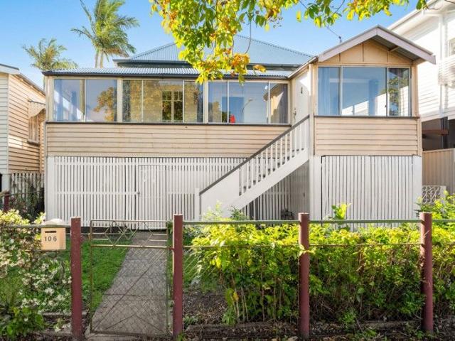 House for sale in New Farm