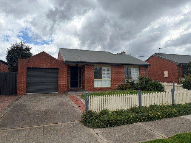 Apartment for rent in Riddells Creek, Shire of Macedon Ranges