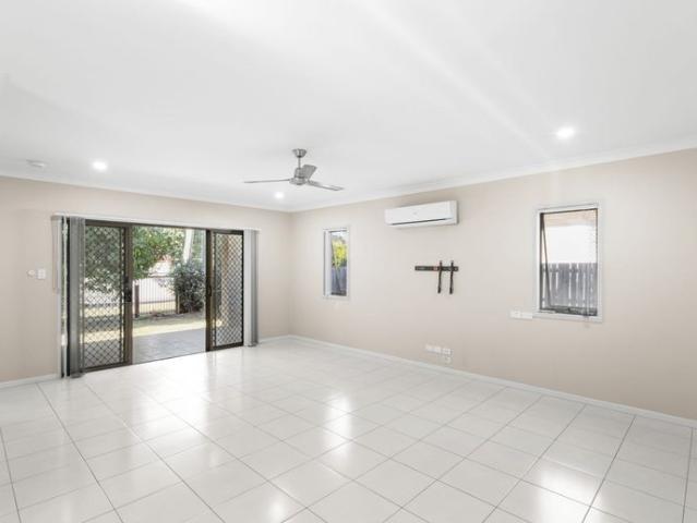 Townhouse for rent in Beaudesert, Queensland