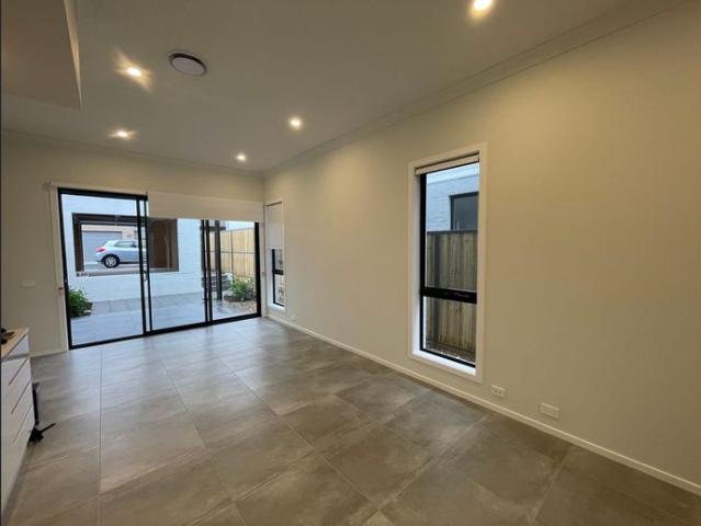 Townhouse for rent in Sydney, New South Wales