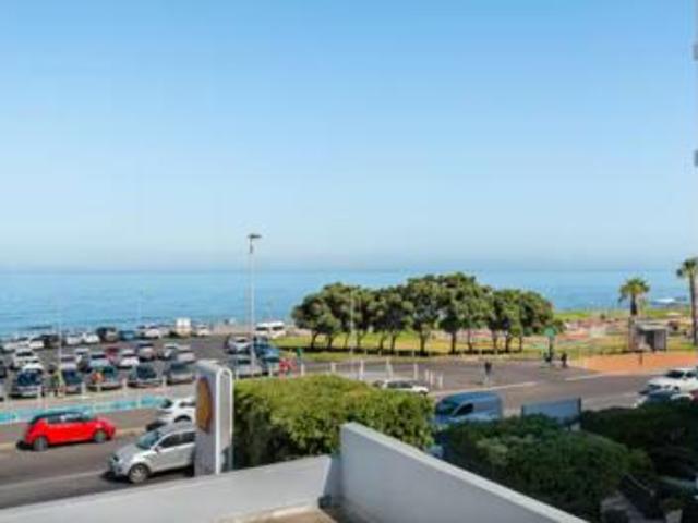 Apartment for sale in Cape Town, City of Cape Town