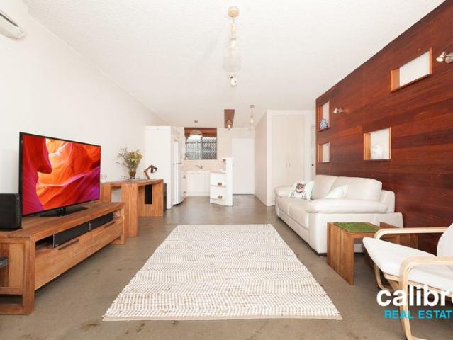 Apartment for rent in Red Hill, Greater Brisbane