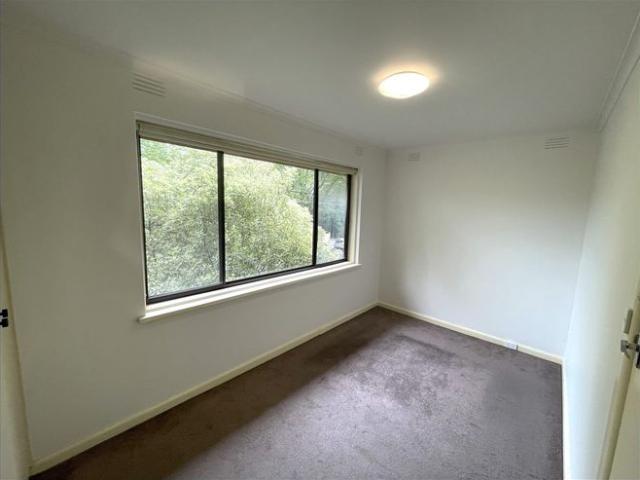 Apartment for rent in St Kilda, Melbourne