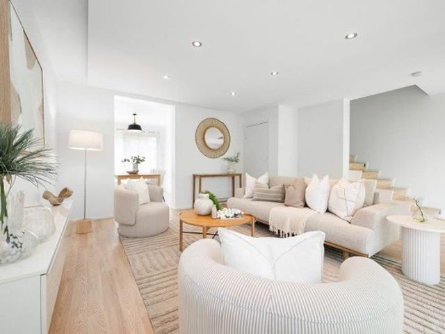 Townhouse for rent in Toombul, Queensland