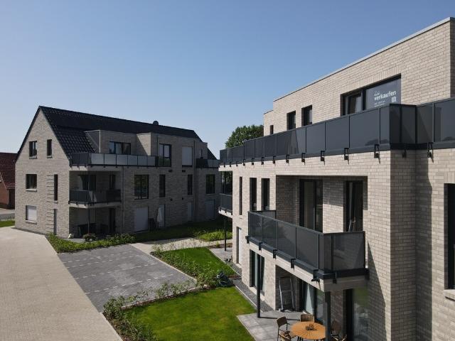 Dachgeschosswohnung kaufen in Vrees, Niedersachsen