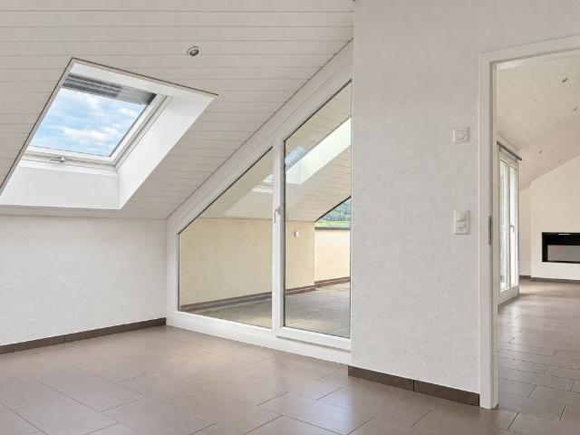 Dachwohnung mieten in Otelfingen, Bezirk Dielsdorf
