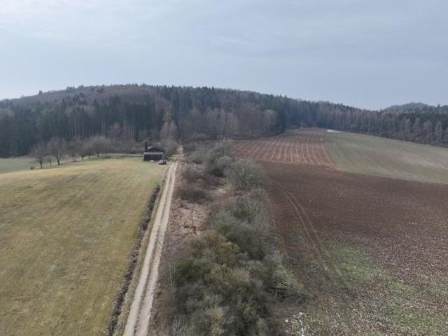 Erdgeschosswohnung kaufen in Velburg, Bayern