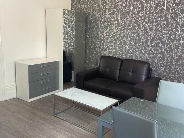 Studio for rent in London Borough of Hammersmith and Fulham, Greater London