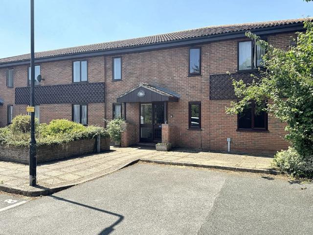 Apartment for rent in Martyrs Field, The Bridge