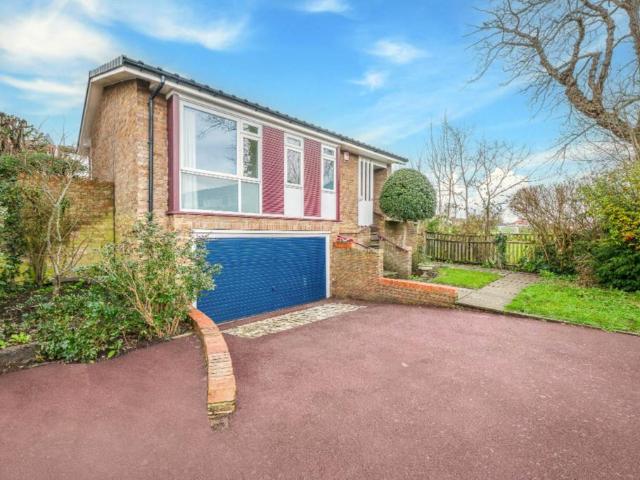 House for rent in Tulse Hill, Greater London