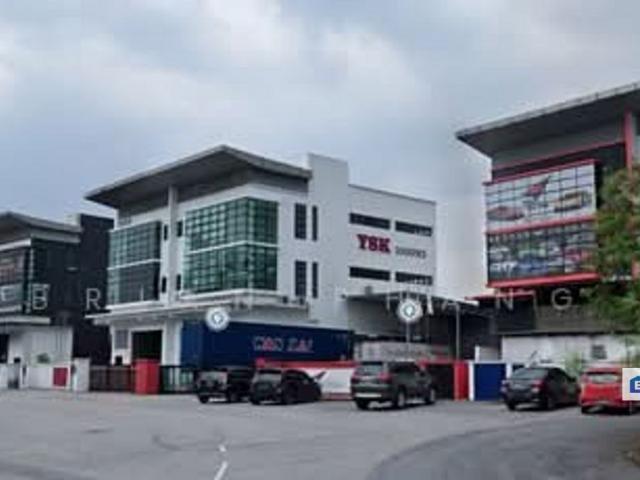 Warehouse for rent in Petaling, Alam Impian