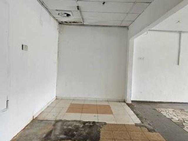 Warehouse for rent in Pasir Gudang, Johor
