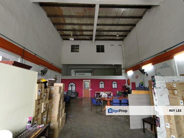 Warehouse for sale in Bukit Ledang, Johor