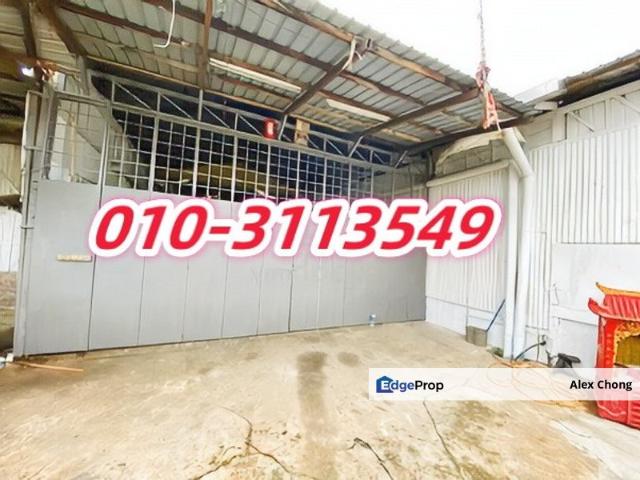 Warehouse for rent in Petaling, Subang Jaya