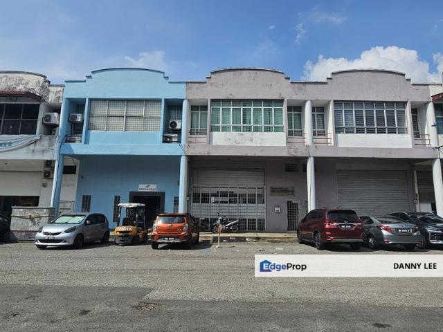Warehouse for rent in Petaling, Subang Jaya