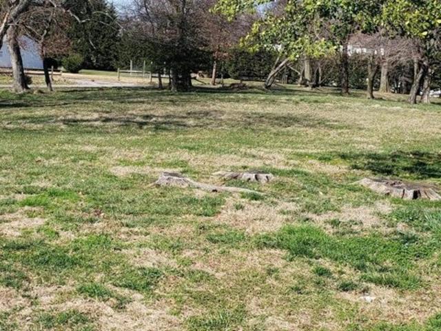 House for sale in Gibsonton, Maryland