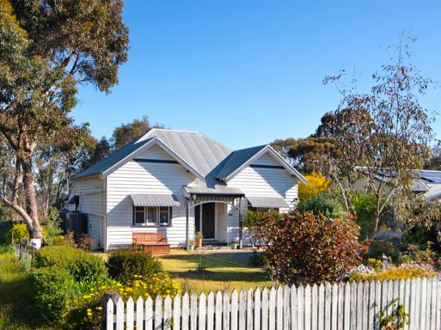 House for sale in Maldon, Shire of Mount Alexander