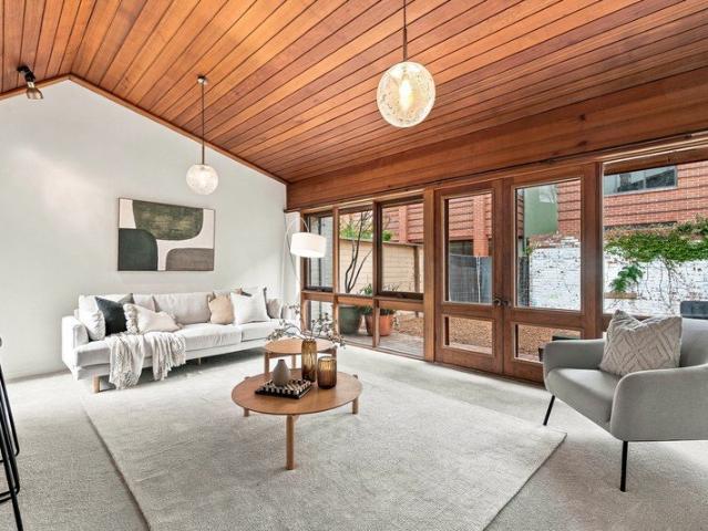 House for sale in East Melbourne, Melbourne
