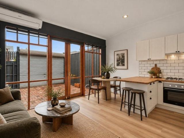 House for rent in Port Melbourne, Melbourne
