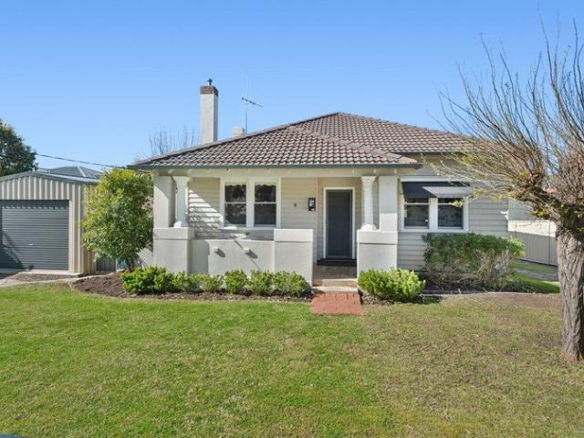 House for sale in Golden Square, Bendigo
