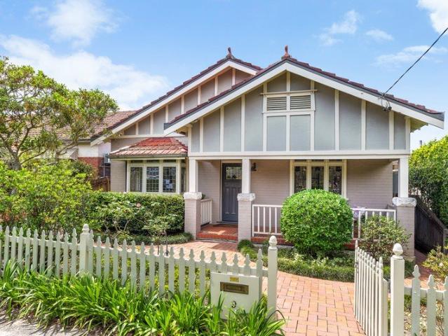 House for sale in Lower North Shore, Sydney