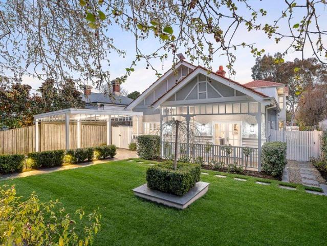 House for sale in Surrey Hills, Melbourne