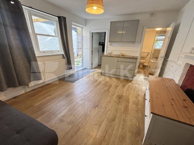 House for rent in Clifton Estate, Greater London