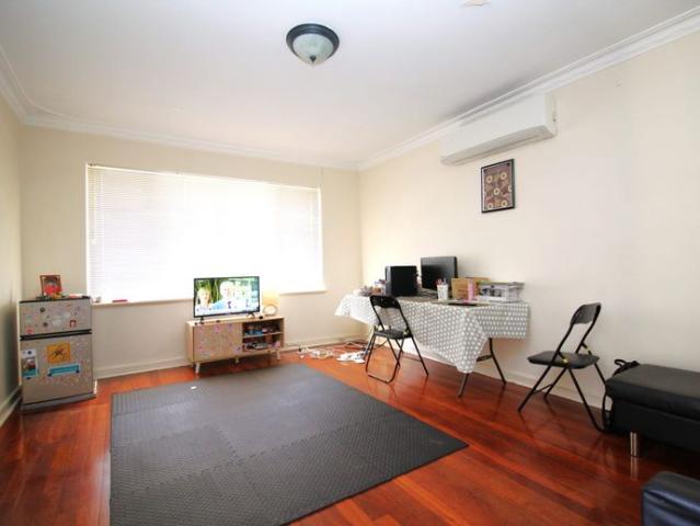House for rent in Hamilton Hill, Western Australia