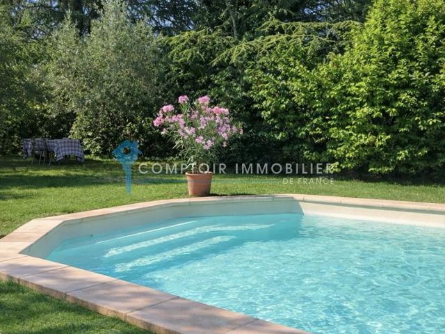 Maison vente à Nîmes, Saint-maximin