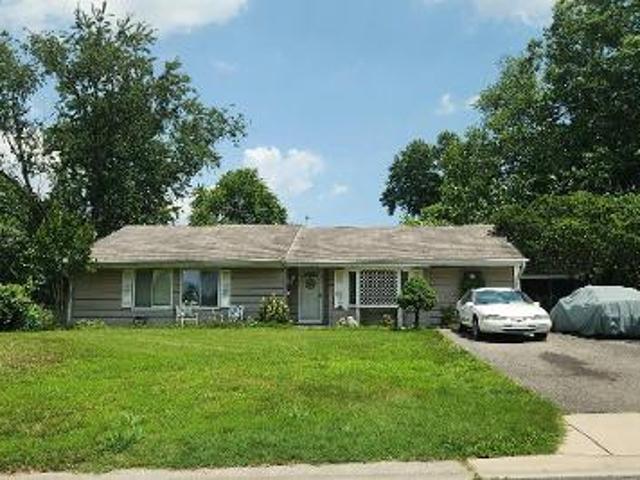 House for sale in Bowie