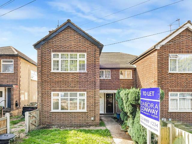 Apartment for rent in London Borough of Redbridge, Greater London
