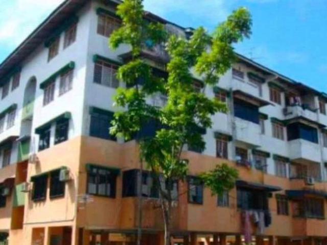 Flat for sale in Taman Perling, Iskandar Puteri
